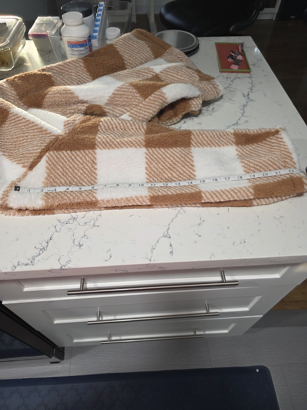 White Mark Plush Plaid Shacket in White and Camel - Picture 7 of 8